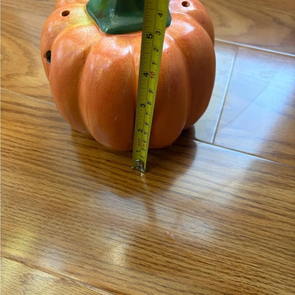 🎃 Orange Ceramic Jack-O'-Lantern Tea Light Candle Holder – Fall Halloween Decor